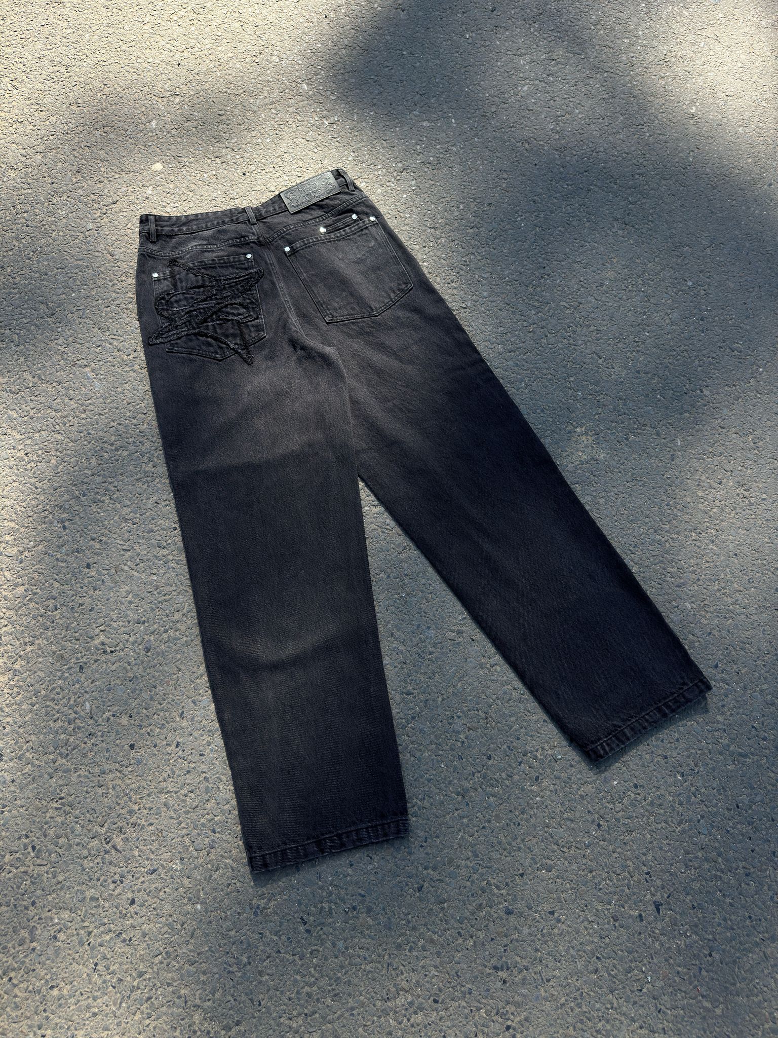 Shadow Jeans
