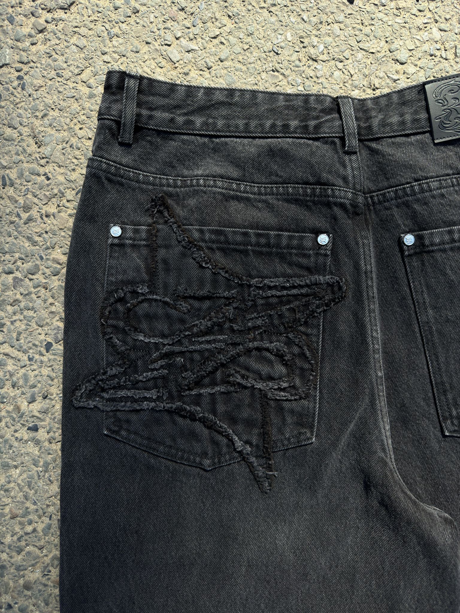 Shadow Jeans