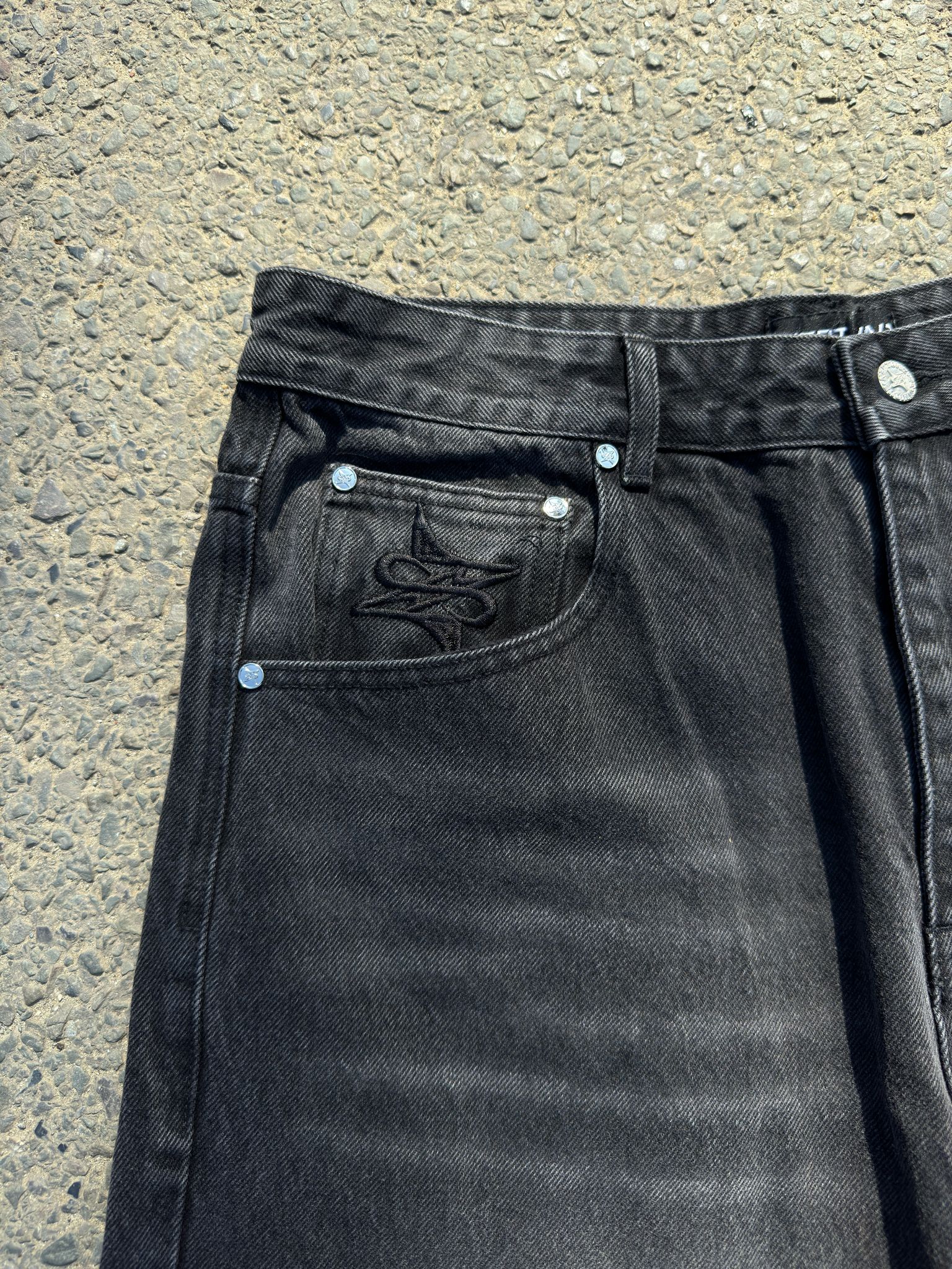 Shadow Jeans